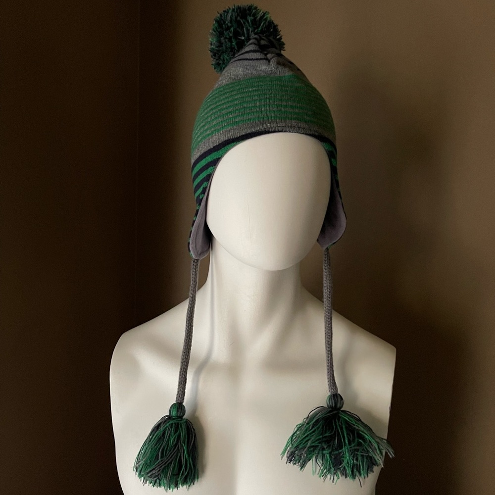 Under Armour Notre Dame Pom Pom Beanie